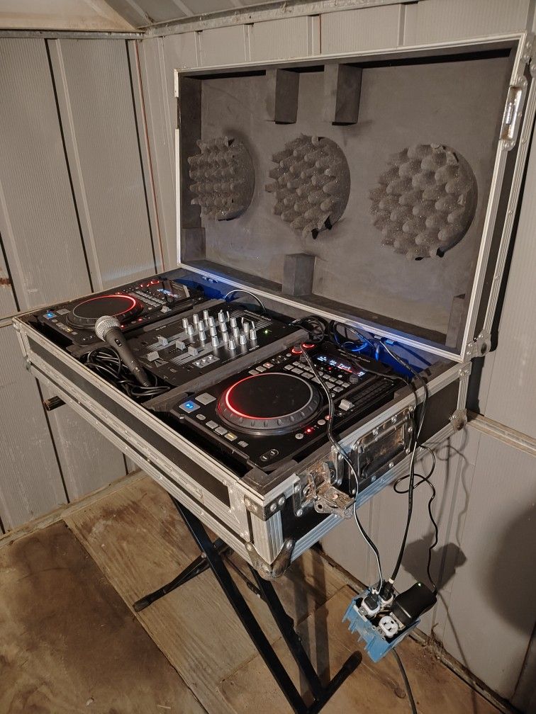 mesa tornamesa de dj