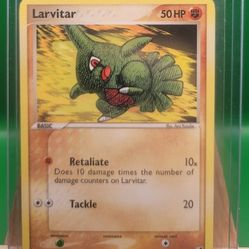 Pokemon Larvitar 61/115 Unseen Forces Regular Non Holo