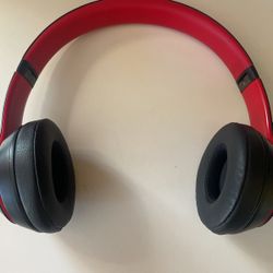 Beats Solo 3 Wireless Headphones