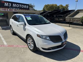 2014 Lincoln MKT