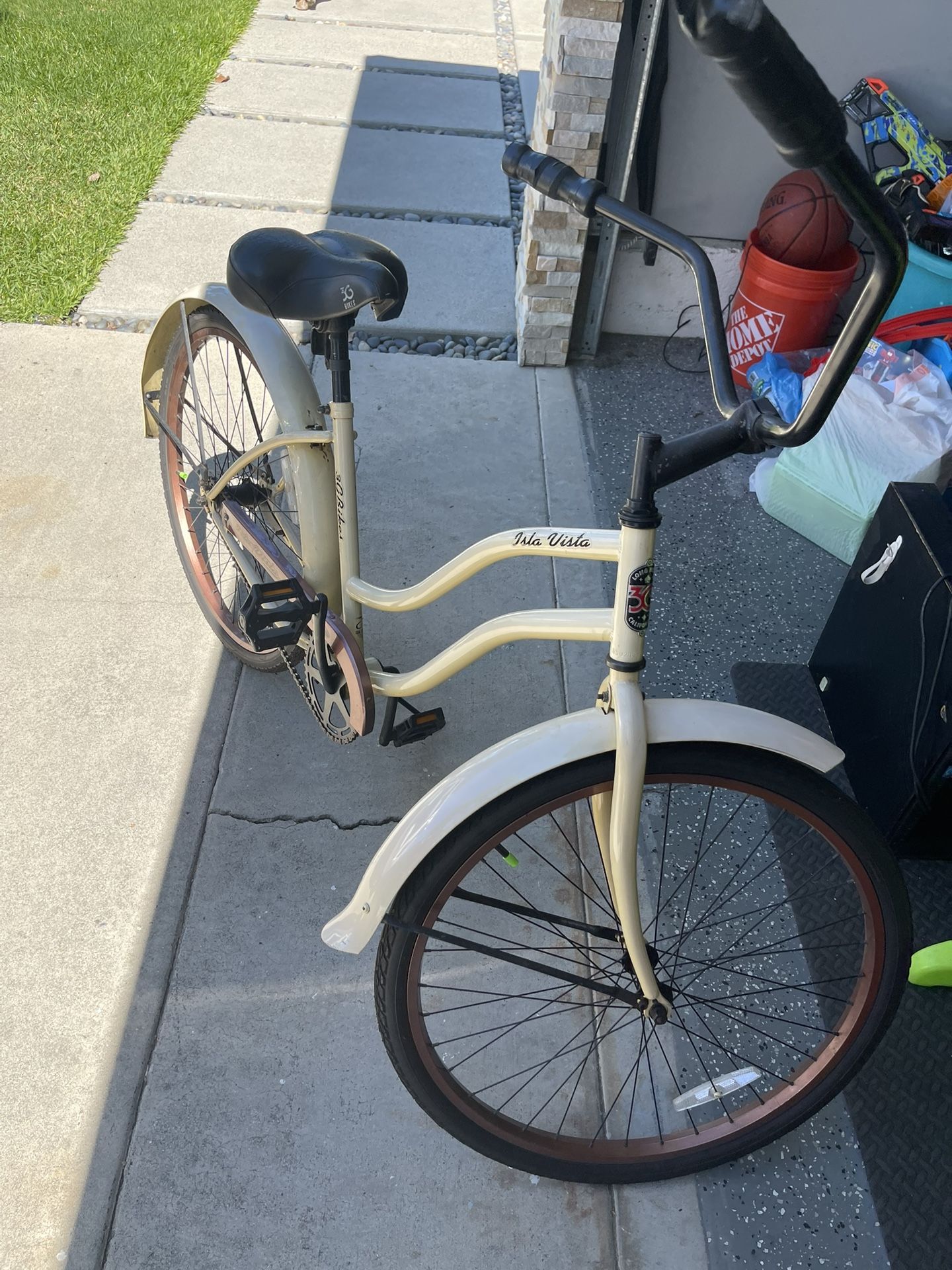Women’s Beach Cruiser Bike 