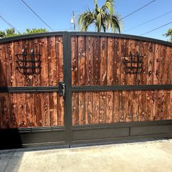 Custom Gates Doubles