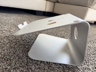 Laptop Stand: Rain Design mStand