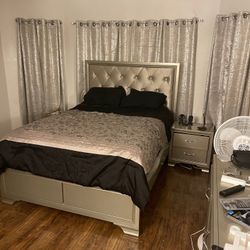 Queen Bed Set (Bed Frame, Mattress & Box Spring ONLY)