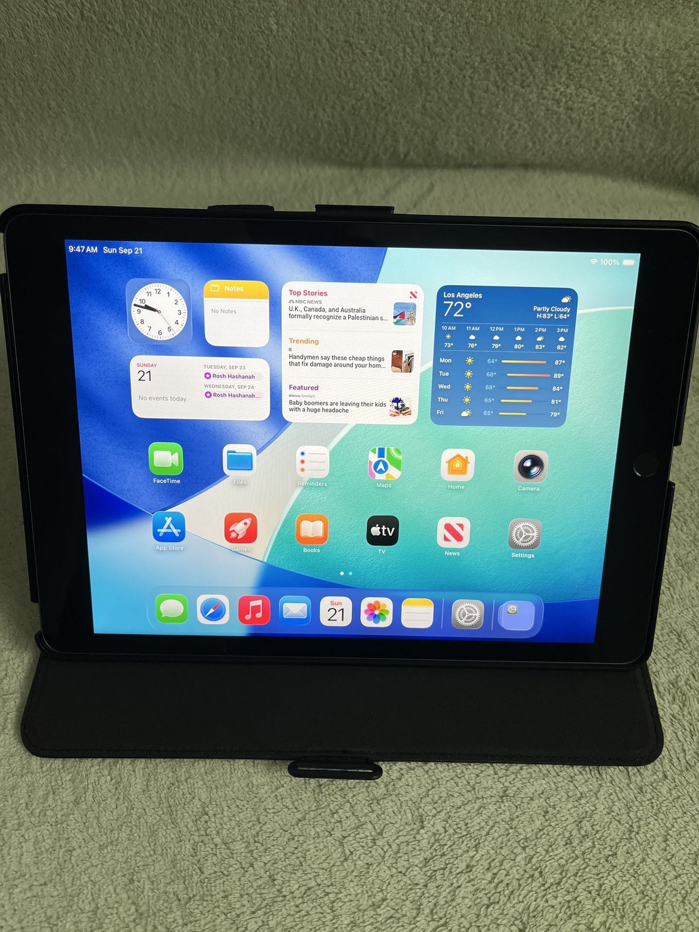Apple iPad 10.2”, 9th Generation, Space Gray, 64 GB, Wi-Fi Only, Excellent Condition