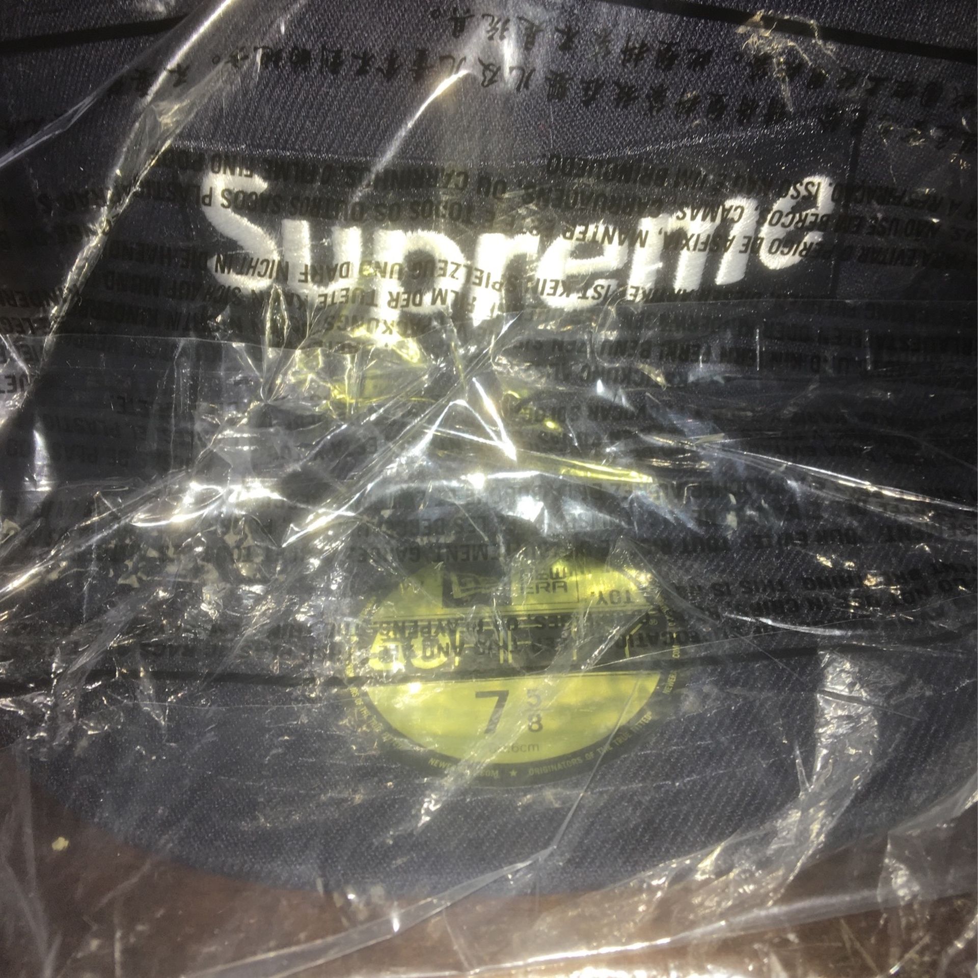 Supreme Box Logo Hat