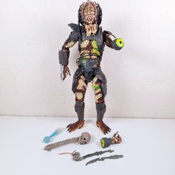 NECA Predator 2 Ultimate Battle-Damaged City Hunter Action Figure