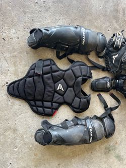 Youth catchers gear Youth catchers gear