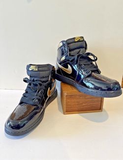 Nike Jordan 1 Retro High  size 8.5