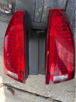 2008-2013 Cadillac cts  tail lights