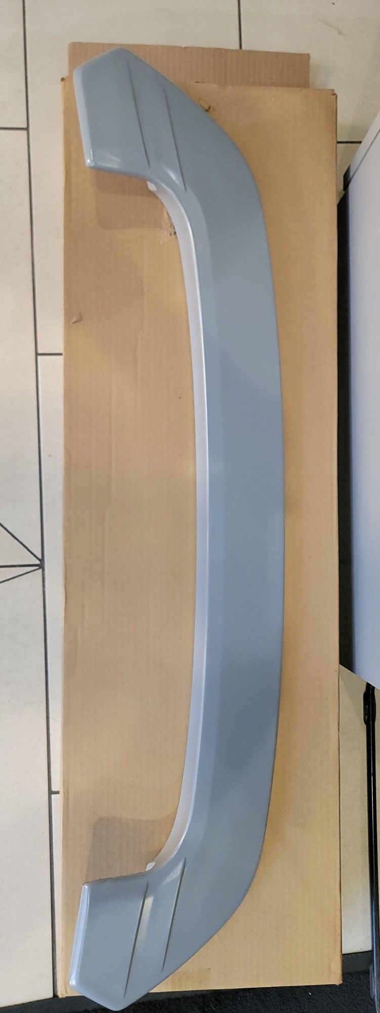 2001 to 2004 Toyota RAV4- Rear Tailgate Spoiler Wing.