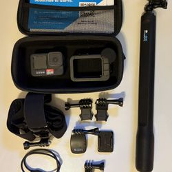 VERY NEW GoPro Hero 9 w/ 512gb SD Card, Media Mod, Head Strap, 38” Extension Pole, Mounts