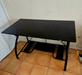 Origami folding computer desk