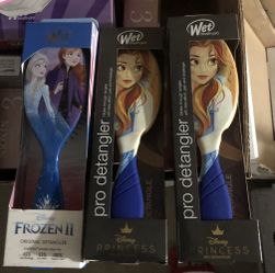 Wet Detangling Brushes