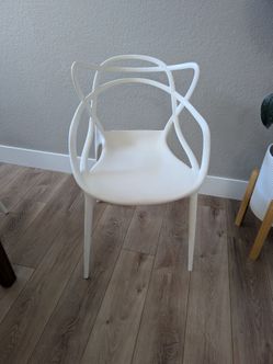 Chairs, white, x4