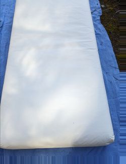 Crib mattress (2)