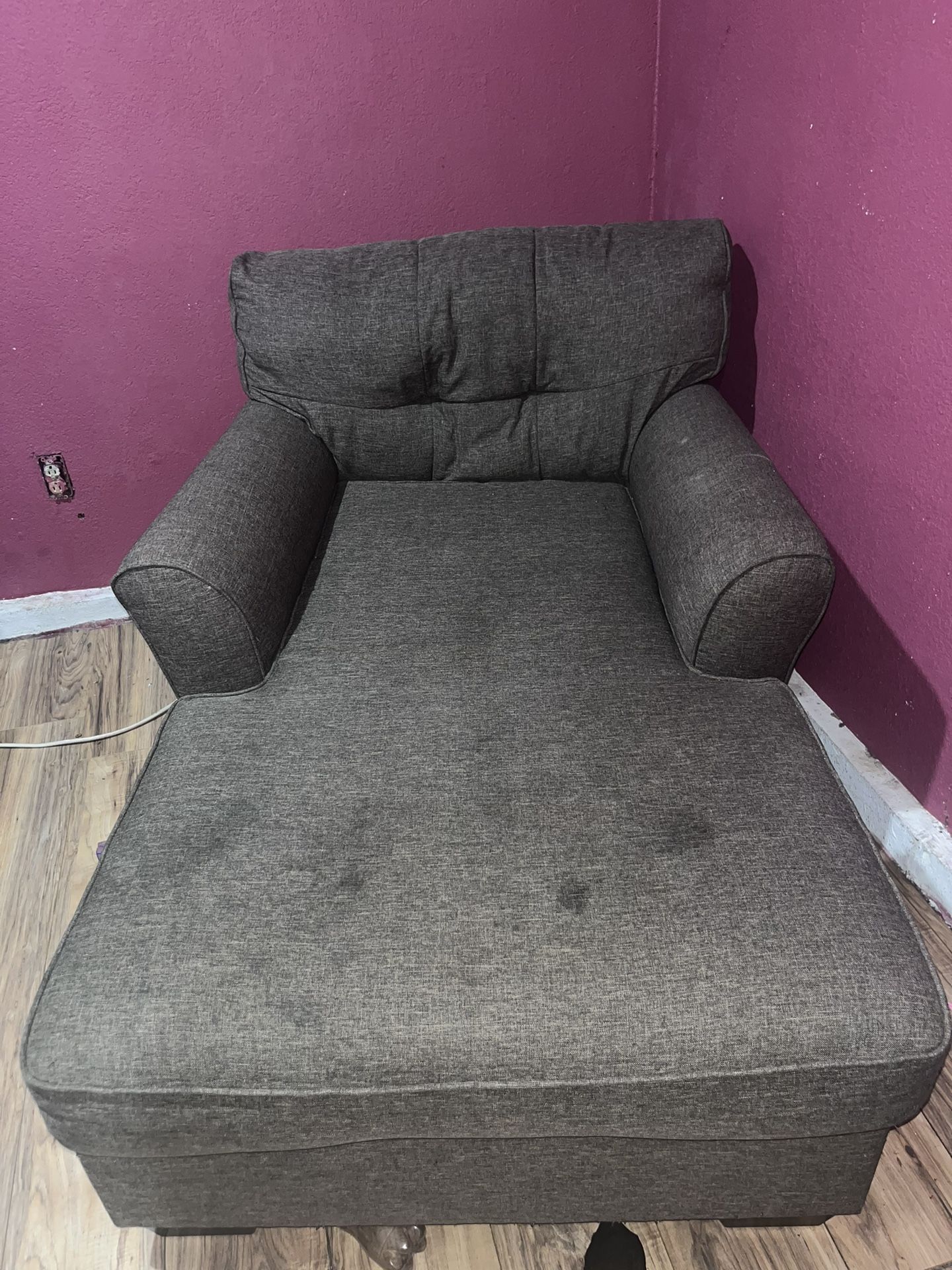 Chaise Lounge Chair