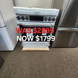Lg Studio 6.3 Cu. Ft. Smart Slide In Gas Range With Probake Convection,  Easy Clean, And InstaView 