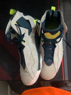 Jordan True Flights Pure Platinum Volt