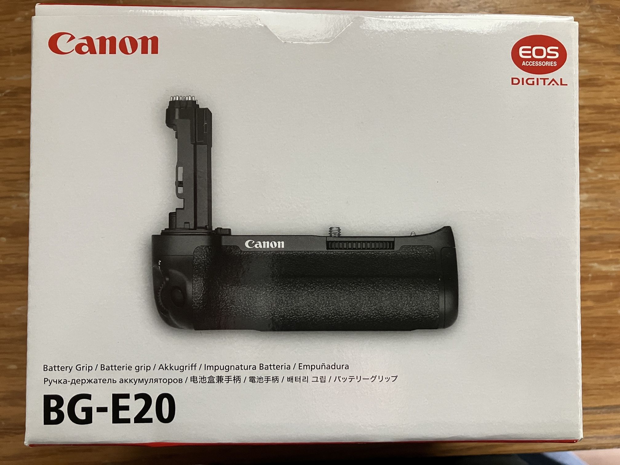 Canon Battery Grip For Mark IV-new