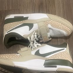 Nike Jorden Shoes For Men’s Size 11 