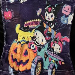 Hello Kitty Halloween Blanket *NEW*
