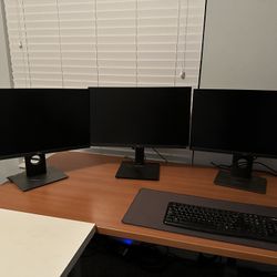Computer Monitors - Dell & LG
