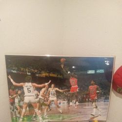 Michael Jordan Jump Man