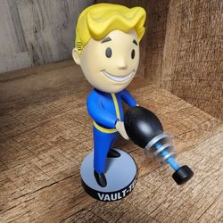 Fallout Vault-Tec Ray Gun Bobblehead 