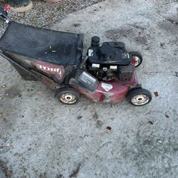 Toro Commercial Lawnmower Good