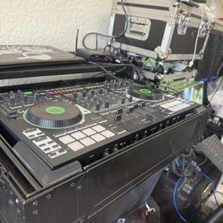  💥 ROLAND DJ-808 Pro DJ Controller + Odyssey Case + Stand + Cables – UNREAL DEAL 💥 🎧 Ultimate Pro DJ Setup – Everything You Need in One Package!