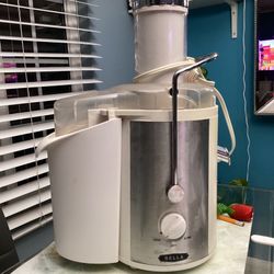 Bella High Power Juice Extractor Model XJ-8K129