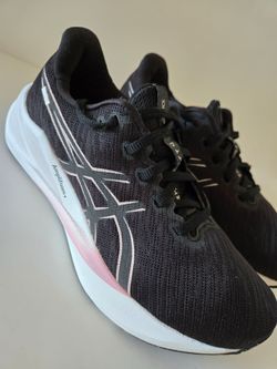 Asics Womens Size 7 Shoes