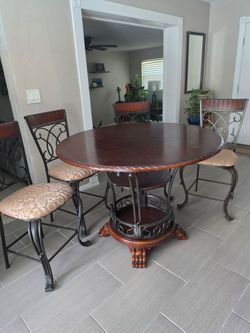Round Counter Height Dining Table with 4 Chairs