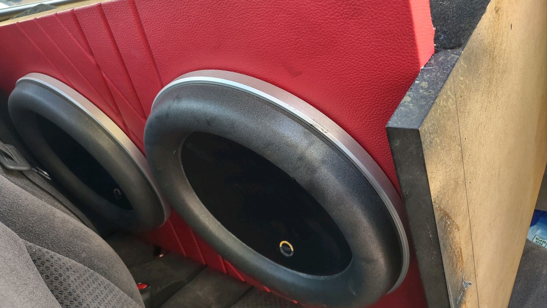 JL Audio W7 12” Subs