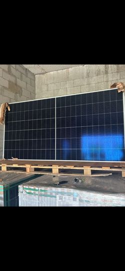 Bran New, 175$ Runergy 590W Mono N-Type Tier 1 Bifacial Solar Panel B Grade  90 by 44
GOING FAST!
