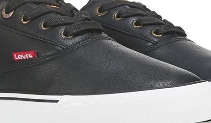 Mens Levi's 501 Miles Tennis Shoes