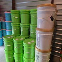 HUGE SALE LAUNDRY DETERGENT SUPPLIES!