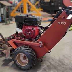 Ditch Witch 1010 Trencher 