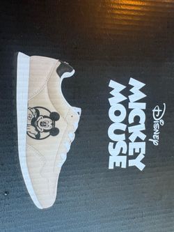 Women’s Disney “Mickey” sneakers