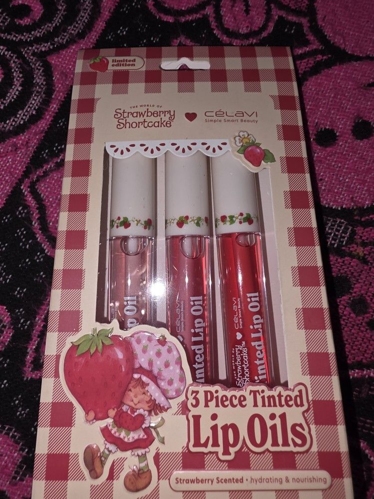 Strawberry Shortcake Lip Gloss Set