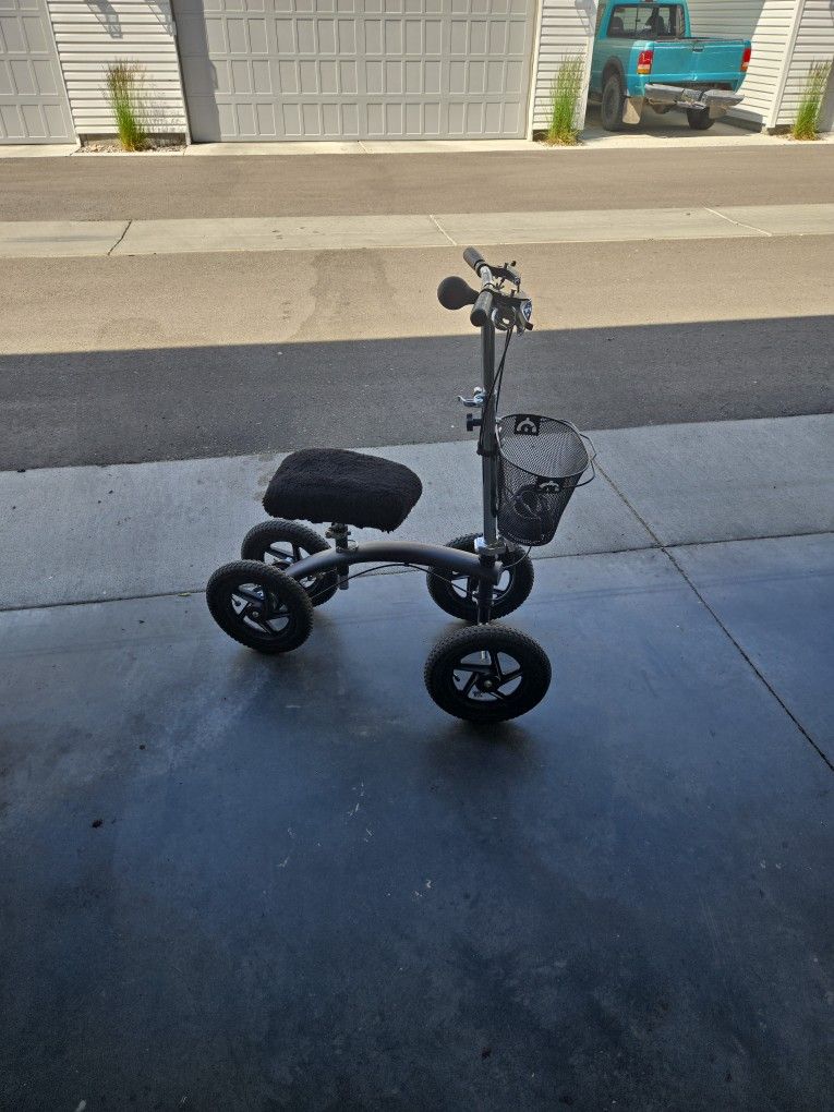 Knee Scooter