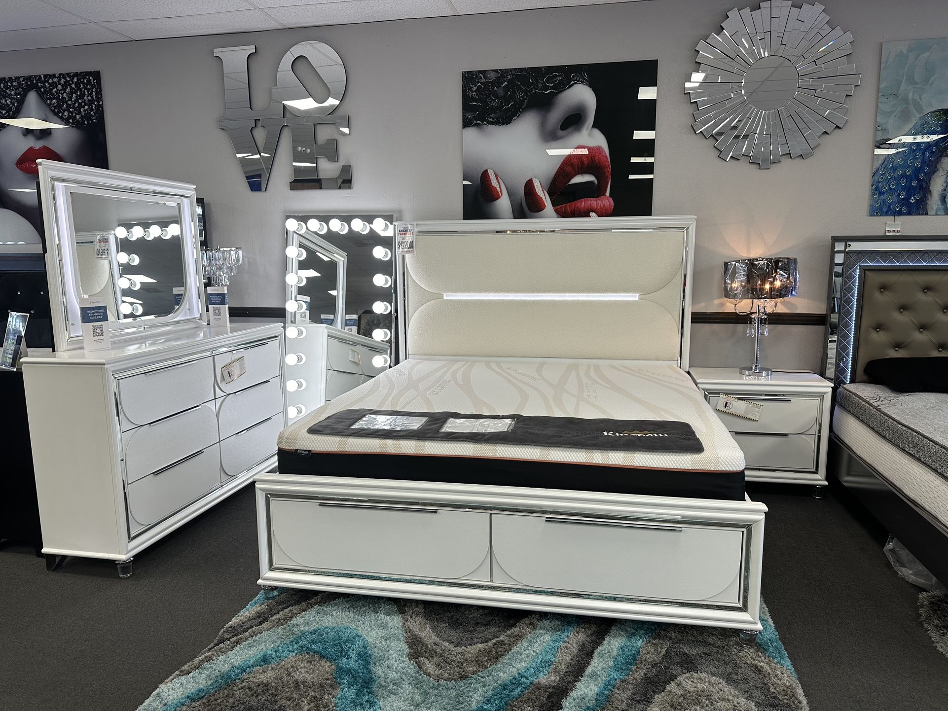 4PC White King Bedroom Set