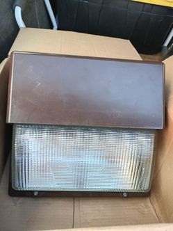 BRAND NEW LED WALL LAMP,,
