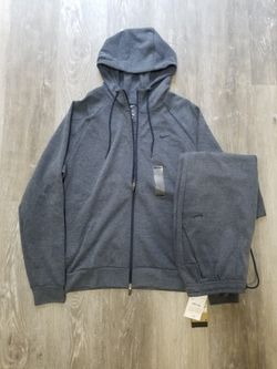 Mens Nike Drifit UV Zip Up Hoodie And Joggers Size L/M