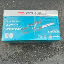 Makita 40v 18” Chainsaw Kit 
