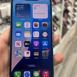 iPhone 13 128Gb *Unlocked* + *With Warranty* + *With Charger*