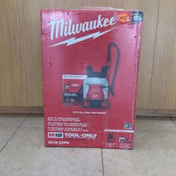 MILWAUKEE 3019-20PS M18 4-GALLON BACKPACK SPRAYER W/SWITCH TANK 