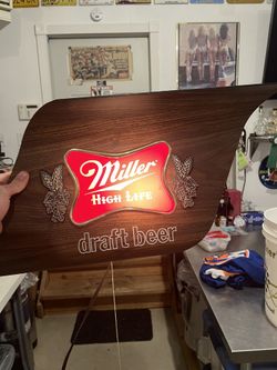 Vintage Miller High life Light Up Sign 