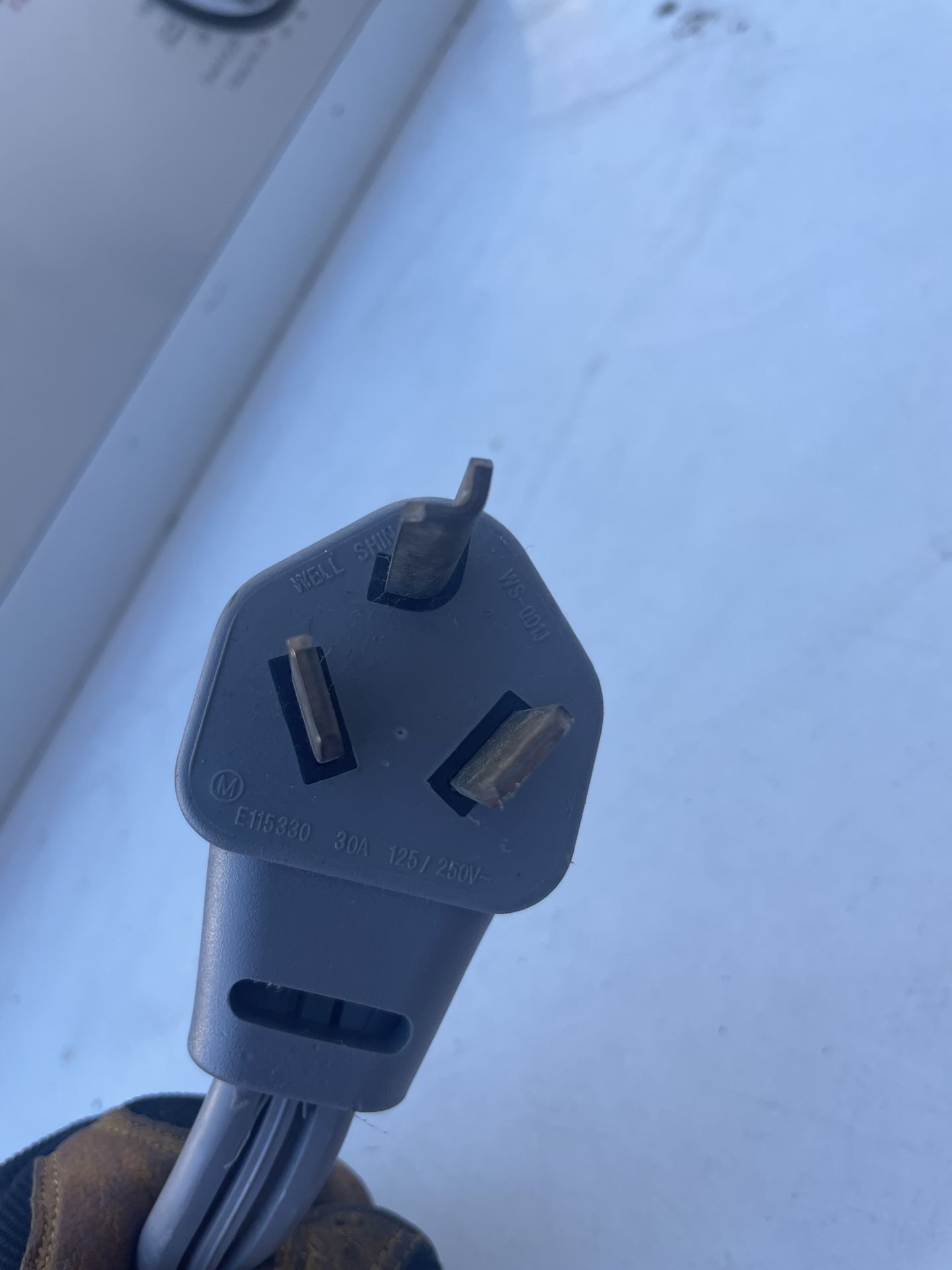 Admiral 240 Volts Electric Dryer for Sale in Richmond, CA OfferUp